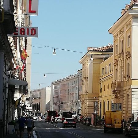 Hostel Signorina In Rom Exterior foto